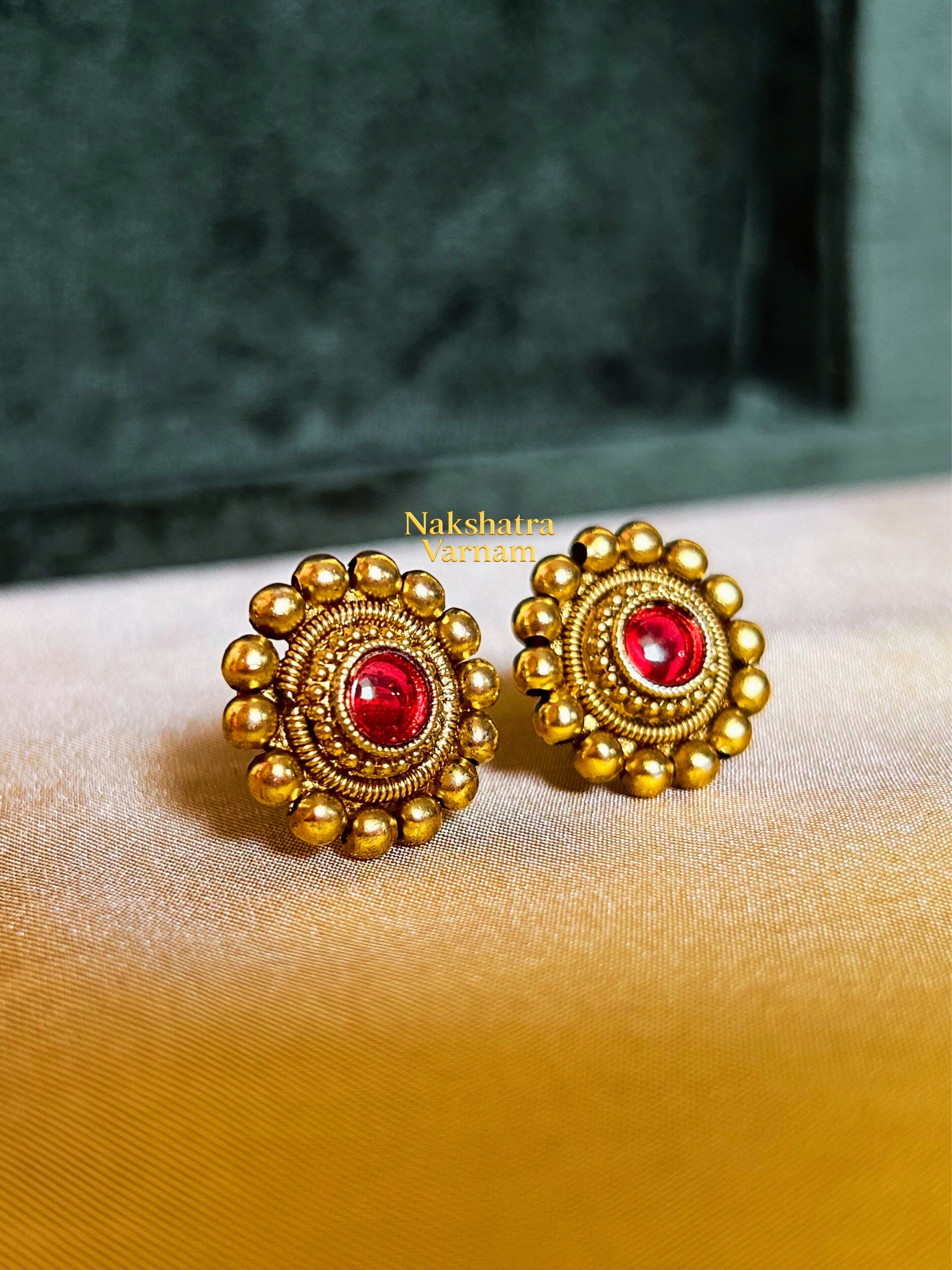 Gold Choker with Ruby stone