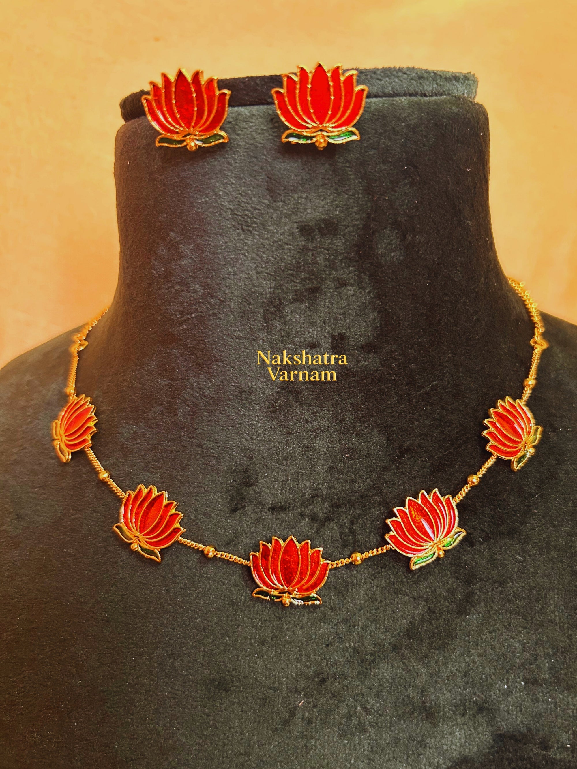 Kerela Style Lotus motif chain
