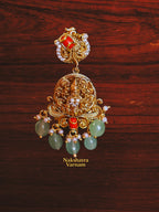 Mint green beads and Coral finish Short Neckpiece